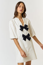 Load image into Gallery viewer, Black Bow Linen Shirt Dress
