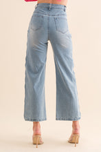 Load image into Gallery viewer, Pearl Embedded Side Cutout Jean
