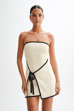 Load image into Gallery viewer, Strapless Outlined Knit Dress
