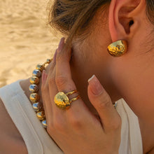 Load image into Gallery viewer, Noa Earrings
