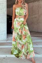 Load image into Gallery viewer, Saint-Tropez Maxi Dress
