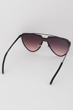 Load image into Gallery viewer, Piper Gradient Sunglasses
