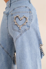 Load image into Gallery viewer, Embellished Slit Detail Jean
