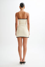 Load image into Gallery viewer, Strapless Outlined Knit Dress
