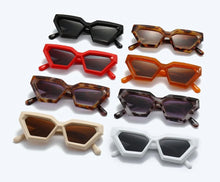 Load image into Gallery viewer, Sora Sunglasses
