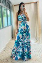 Load image into Gallery viewer, Blue Tie Back Halter Maxi Dress
