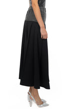 Load image into Gallery viewer, Black|Dark Denim Pleated Maxi Skirt
