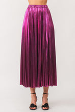 Load image into Gallery viewer, Metallic Pleated Maxi Skirt- Magenta
