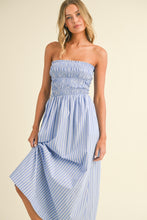 Load image into Gallery viewer, Dion Poplin Maxi Dress
