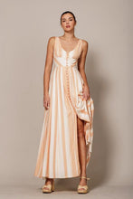 Load image into Gallery viewer, Maxi Dress with Back Buckle
