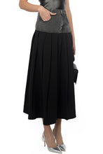 Load image into Gallery viewer, Black|Dark Denim Pleated Maxi Skirt
