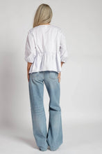 Load image into Gallery viewer, Front Tie Poplin Blouse White
