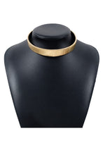 Load image into Gallery viewer, Helga Collar Choker Necklace- Gold
