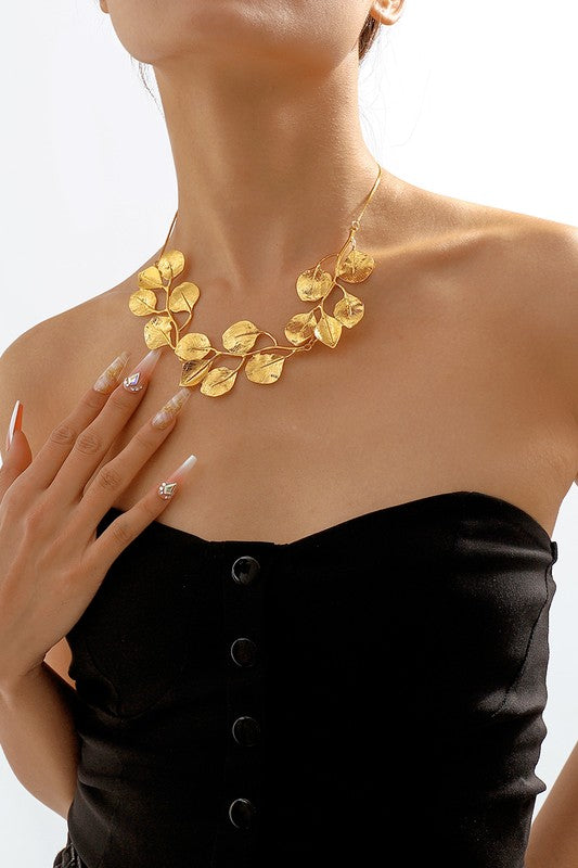 Vera Collar Necklace- Gold