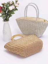 Load image into Gallery viewer, Metallic Silver Straw Bag
