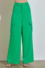 Load image into Gallery viewer, Cargo Wide Leg Pant- Green
