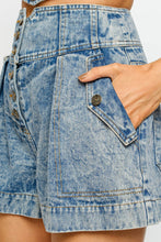 Load image into Gallery viewer, Denim High-waisted Short
