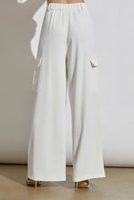 Load image into Gallery viewer, Cargo Wide Leg Pant- White
