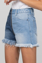 Load image into Gallery viewer, Two-tone Denim Shorts
