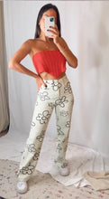 Load image into Gallery viewer, Pink Floral Wide Leg Pant
