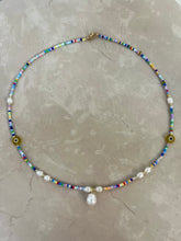 Load image into Gallery viewer, Pearl Beaded Necklace
