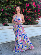 Load image into Gallery viewer, Barcelona Maxi Dress
