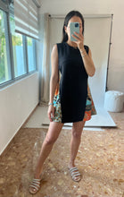 Load image into Gallery viewer, Side Printed Contrast Black Mini Dress
