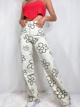 Load image into Gallery viewer, Floral Wide Leg Pant- Apple Green
