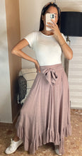 Load image into Gallery viewer, Sundaze Maxi Skirt
