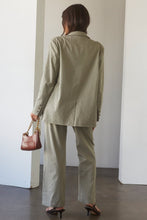 Load image into Gallery viewer, Linen Blazer Jacket- Moss
